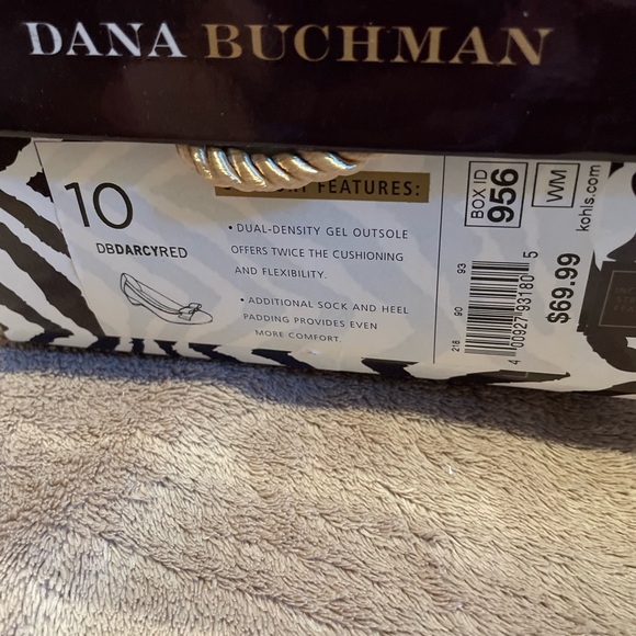 Dana Buchman NEW in Box Comfort Pump in Size 10, 1” Wedge Heel. Beautiful Red - Picture 3 of 14